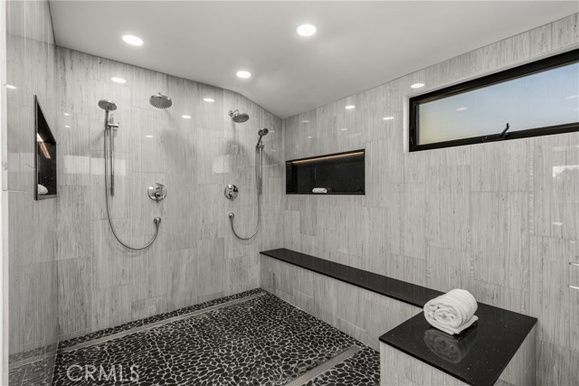 Detail Gallery Image 60 of 64 For 7830 E Ring, Long Beach,  CA 90808 - 4 Beds | 4 Baths