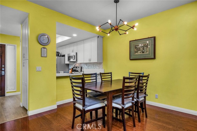 Detail Gallery Image 11 of 28 For 941 W Carson St #103,  Torrance,  CA 90502 - 2 Beds | 2 Baths