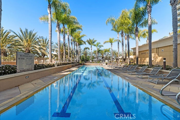 46827b81 7021 4461 B545 C3057fe4d578