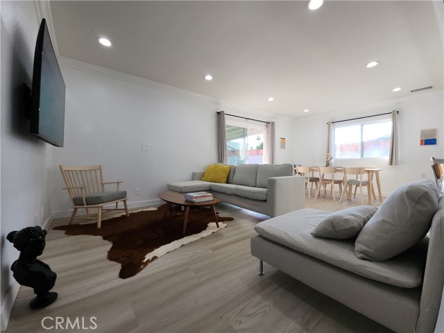 9272 Cerritos Avenue, Anaheim CA: https://media.crmls.org/medias/4682dce5-566e-456e-bd7a-b1fd80d70eb6.jpg