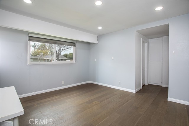 2750 San Carlos Lane, Costa Mesa CA: https://media.crmls.org/medias/468305f4-f197-4166-b02c-20ad2969741c.jpg