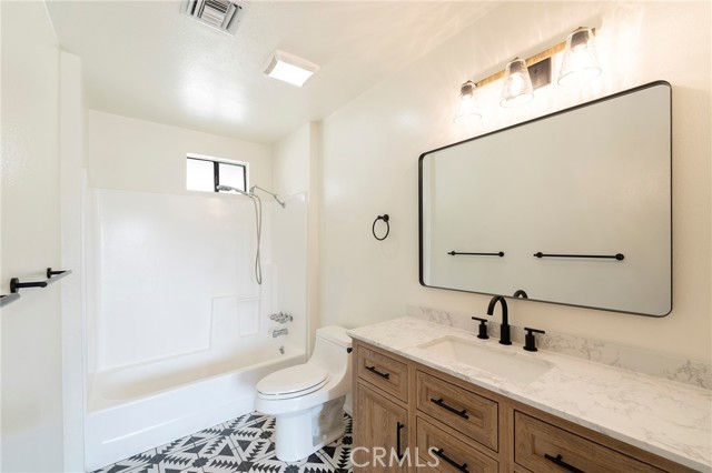 Detail Gallery Image 26 of 38 For 18324 Mansel Ave, Redondo Beach,  CA 90278 - 3 Beds | 2 Baths