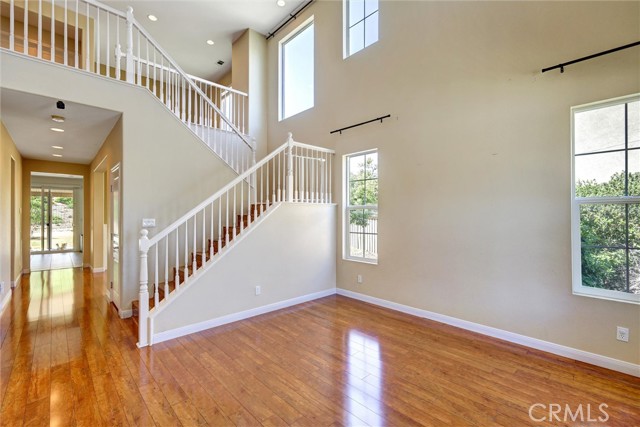 34229 Toyon Court, Lake Elsinore CA: https://media.crmls.org/medias/468373e2-4bf2-4a02-a8d3-20498aa6d0d6.jpg