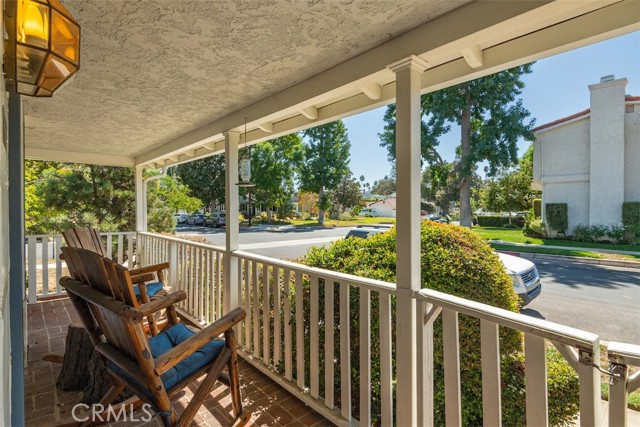 Detail Gallery Image 25 of 36 For 4603 Longridge, Sherman Oaks,  CA 91423 - 3 Beds | 2 Baths