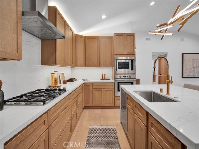 Image 11 of 51 For 24100 Philiprimm Street