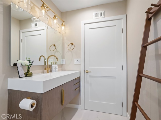 7819 Goldmine Lane photo 45
