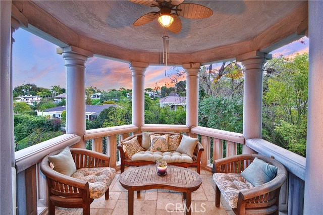 Gazebo - Wonderful conversation area overlooking canyon