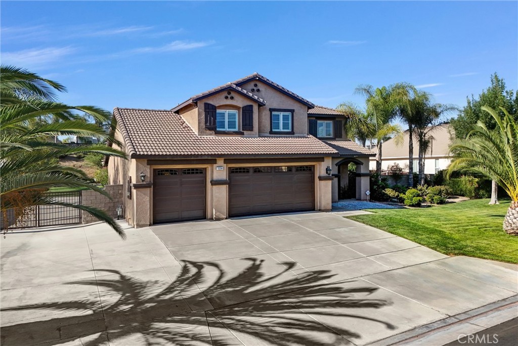 19394 Rocky Summit Drive