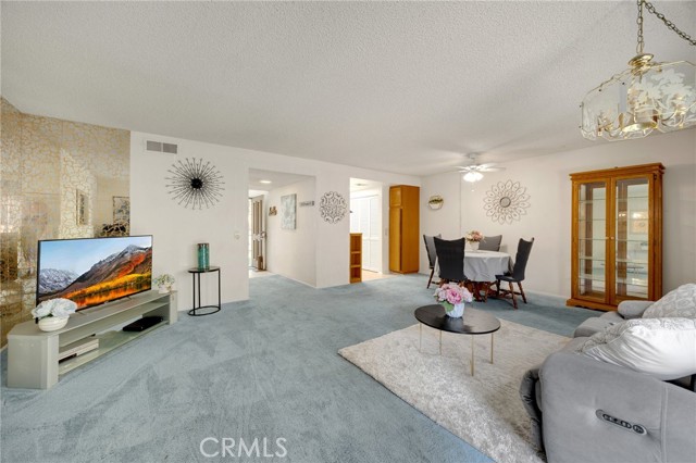 1024 Las Lomas Drive, La Habra CA: https://media.crmls.org/medias/46853dd1-aa9c-42ef-b054-4ee5583d2bb7.jpg