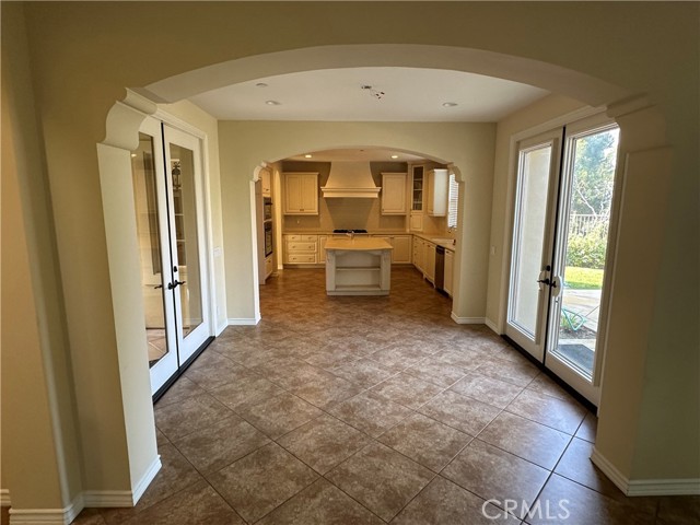 Detail Gallery Image 7 of 43 For 37 Hedgerow, Irvine,  CA 92603 - 5 Beds | 4/1 Baths