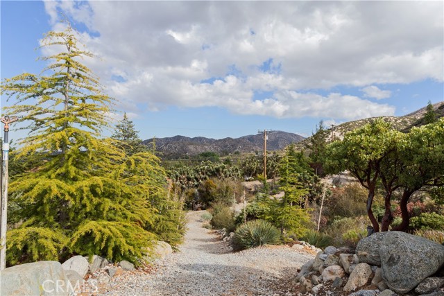 Detail Gallery Image 35 of 45 For 1870 Oak Springs Valley Rd, Wrightwood,  CA 92397 - 2 Beds | 2 Baths