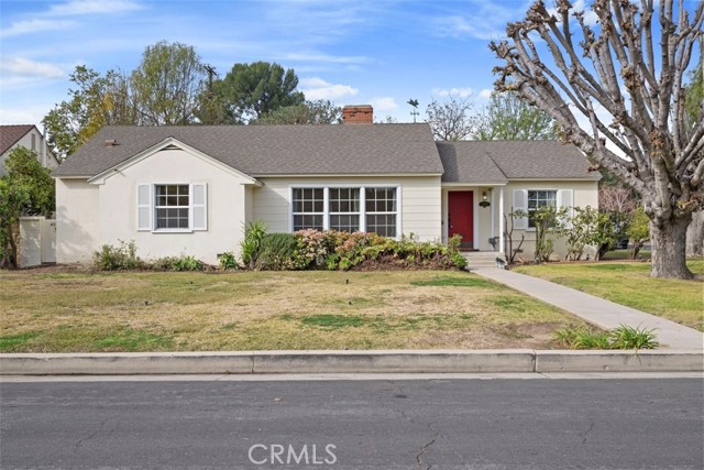 Detail Gallery Image 2 of 19 For 6959 Chisholm Ave, Van Nuys,  CA 91406 - 3 Beds | 2 Baths