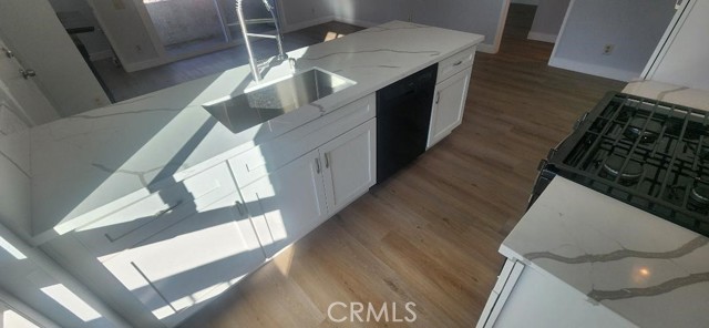 Detail Gallery Image 3 of 17 For 2811 S Fairview #B,  Santa Ana,  CA 92704 - 1 Beds | 1 Baths