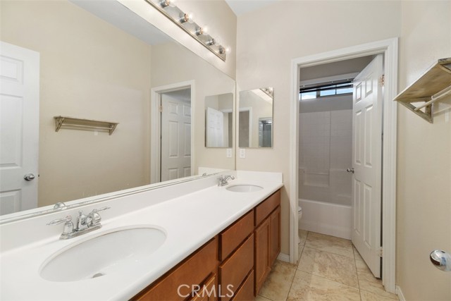 34787 Grotto Hills Drive, Winchester CA: https://media.crmls.org/medias/4686a095-96e6-43f9-82e0-07436c7370d5.jpg