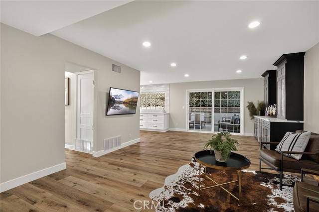 335 Buttonwood Drive, Brea CA: https://media.crmls.org/medias/4686a39e-9a49-49dc-b1dd-f5aa9ba7bcf3.jpg