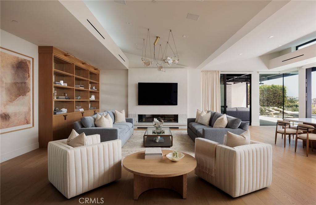 MLS #OC26133766 image #8