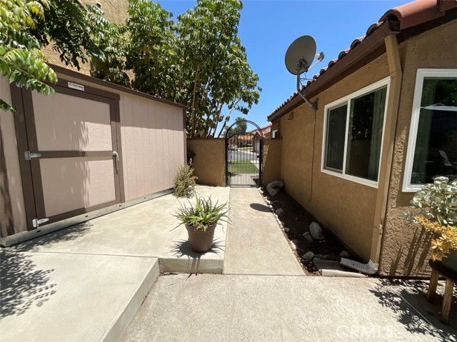 6720 Shaded Wood Place, Rancho Cucamonga CA: https://media.crmls.org/medias/4687083d-d114-49fa-a3a4-a4e656d83086.jpg