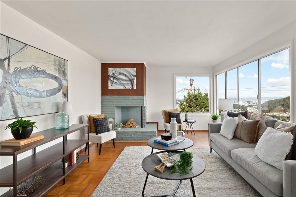 1970 Funston Avenue, San Francisco, CA 94116