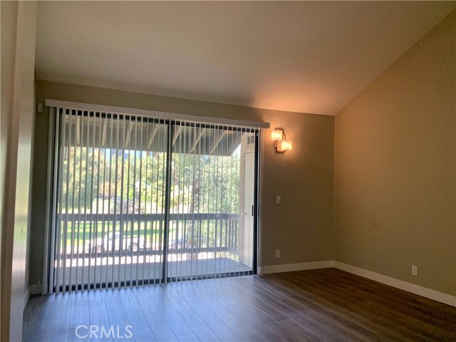 Detail Gallery Image 25 of 29 For 21730 Marylee St #27,  Woodland Hills,  CA 91367 - 3 Beds | 2/1 Baths