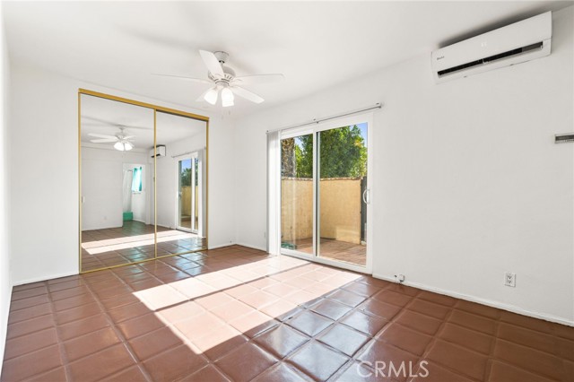 509 561 S Highland Drive, Palm Springs CA: https://media.crmls.org/medias/468828a2-b138-499a-8543-88ce8cff3079.jpg