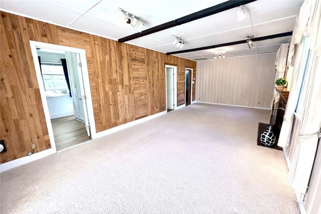 Detail Gallery Image 2 of 23 For 7445 Orion #1,  Van Nuys,  CA 91406 - 2 Beds | 1 Baths