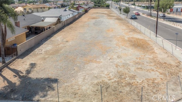 Detail Gallery Image 3 of 10 For 8540 Beverly Bld, Pico Rivera,  CA 90660 - – Beds | – Baths