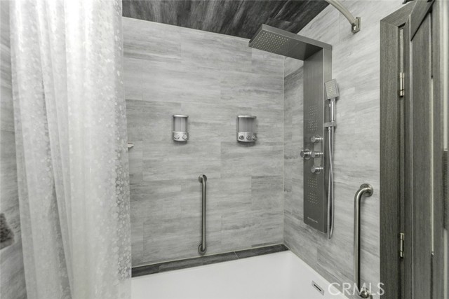 Detail Gallery Image 17 of 22 For 7947 1/2 Ethel Ave, North Hollywood,  CA 91605 - 3 Beds | 2 Baths