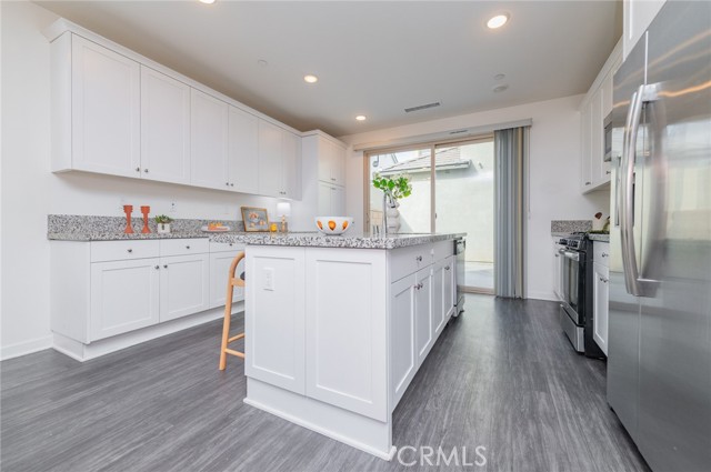 Detail Gallery Image 13 of 33 For 4836 S Monarch Pl, Ontario,  CA 91762 - 3 Beds | 3 Baths