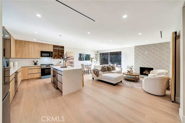 Detail Gallery Image 6 of 42 For 22500 Baltar, West Hills,  CA 91304 - 4 Beds | 3 Baths