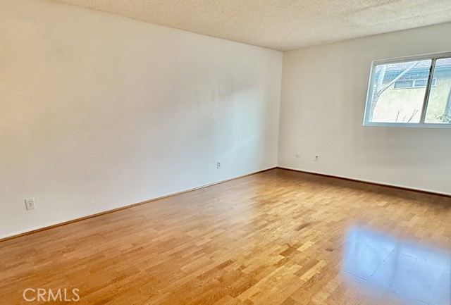 Detail Gallery Image 15 of 31 For 17241 Roscoe #16,  Northridge,  CA 91325 - 3 Beds | 3 Baths