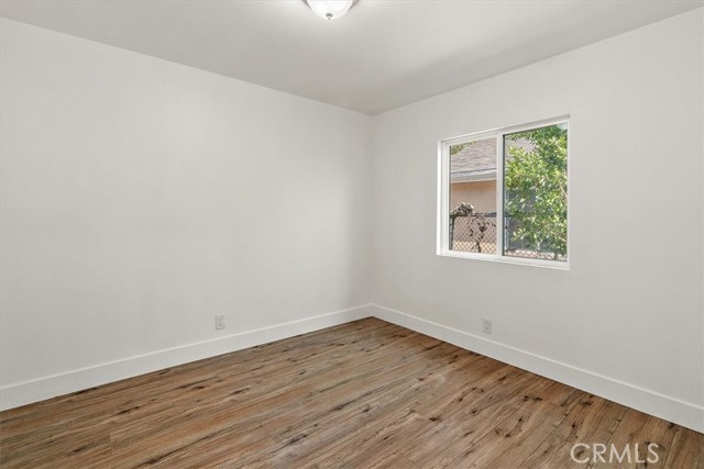 Detail Gallery Image 17 of 39 For 12867 Norris Ave, Sylmar,  CA 91342 - – Beds | – Baths