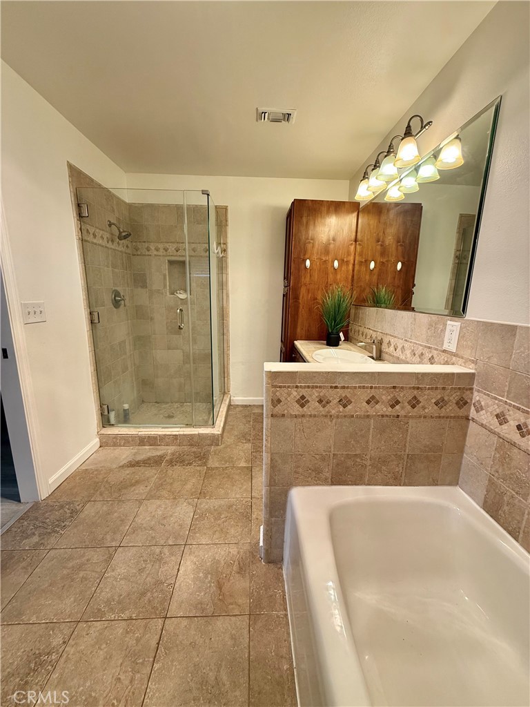 MLS #SR25260721 image #13