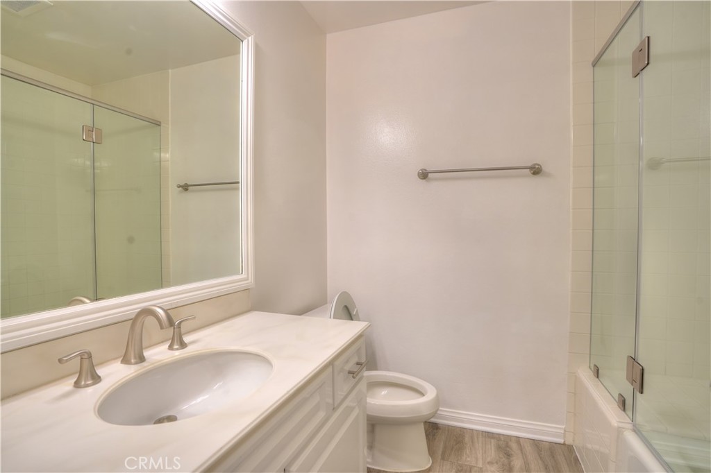 MLS #OC25238308 image #22