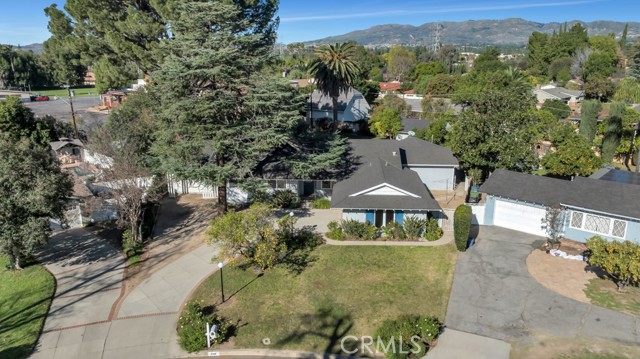 Image 31 of 35 For 9731 Rathburn