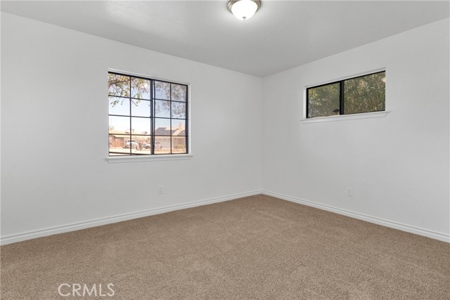 Detail Gallery Image 17 of 26 For 21037 Laguna Rd, Apple Valley,  CA 92308 - 3 Beds | 2 Baths