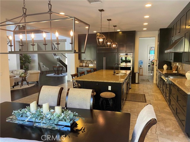 Detail Gallery Image 8 of 38 For 20239 Jubilee Way, Porter Ranch,  CA 91326 - 4 Beds | 4/1 Baths