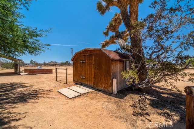 Detail Gallery Image 30 of 53 For 1676 Avalon, Yucca Valley,  CA 92284 - – Beds | – Baths