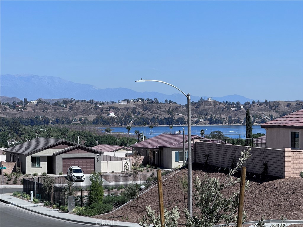 MLS #OC25239679 image #17