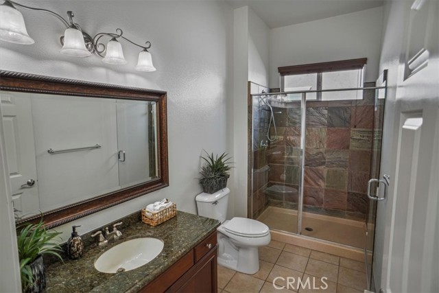 Detail Gallery Image 13 of 35 For 23724 Mahogany Ct, Valencia,  CA 91354 - 2 Beds | 2 Baths