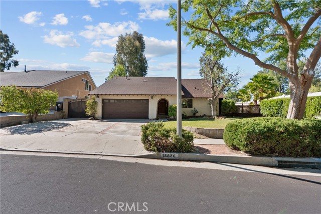 Detail Gallery Image 3 of 60 For 18826 Cabral, Canyon Country,  CA 91351 - 5 Beds | 3 Baths