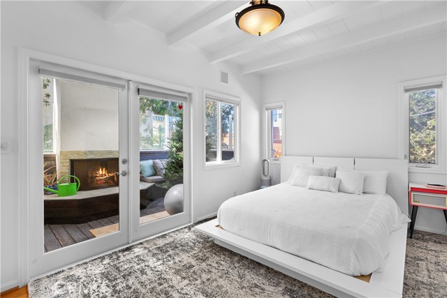 319 29th Street, Manhattan Beach, California 90266, 5 Bedrooms Bedrooms, ,3 BathroomsBathrooms,Residential,Sold,29th,SB22026167