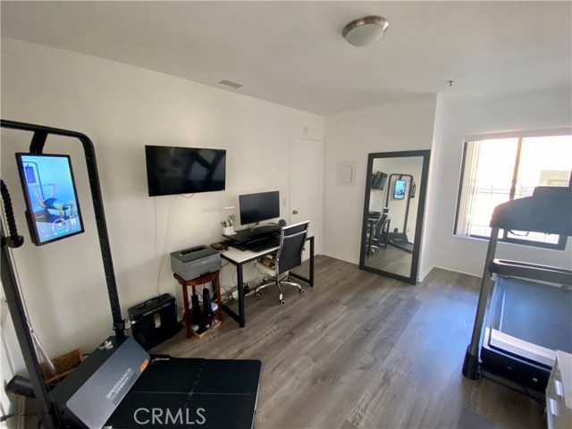 17722 Sergio Cir, Huntington Beach CA: https://media.crmls.org/medias/4690fa5f-d400-4dd0-9cfb-b06b0fe73b24.jpg