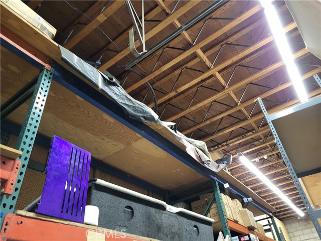 5747 Whittier, Los Angeles CA: https://media.crmls.org/medias/46910d6a-c780-42d9-a87b-702418b3c8b0.jpg