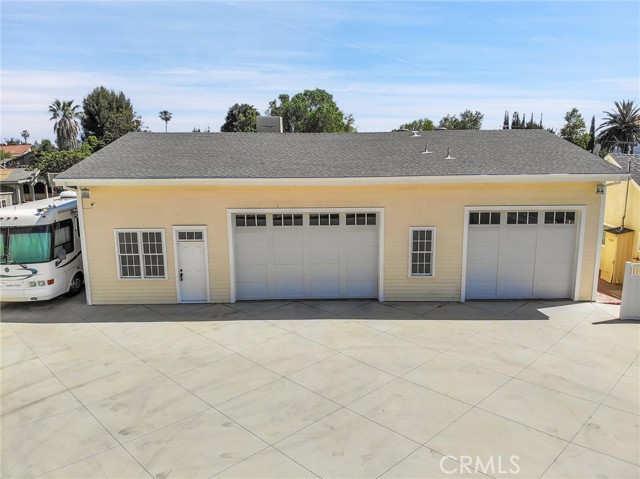 Detail Gallery Image 39 of 43 For 10650 Owensmouth Ave, Chatsworth,  CA 91311 - 5 Beds | 4/1 Baths