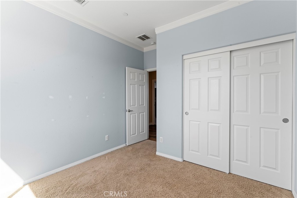 https://media.crmls.org/medias/469232a4-9ba0-409a-8ead-fd1aeb213f21.jpg?preset=X-Large