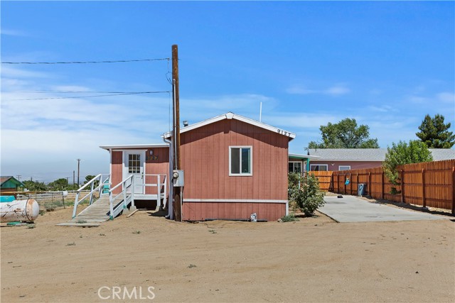 Detail Gallery Image 1 of 25 For 9127 Holiday Ln, Pinon Hills,  CA 92372 - 2 Beds | 2 Baths