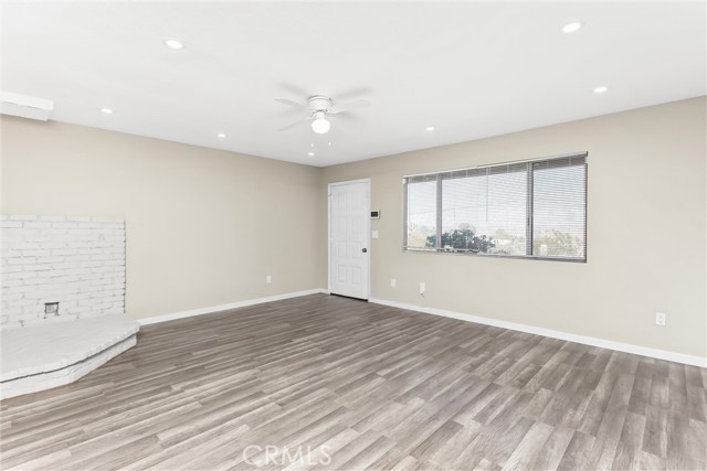 Detail Gallery Image 4 of 52 For 60425 Alta Mura Dr, Joshua Tree,  CA 92252 - 4 Beds | 3 Baths