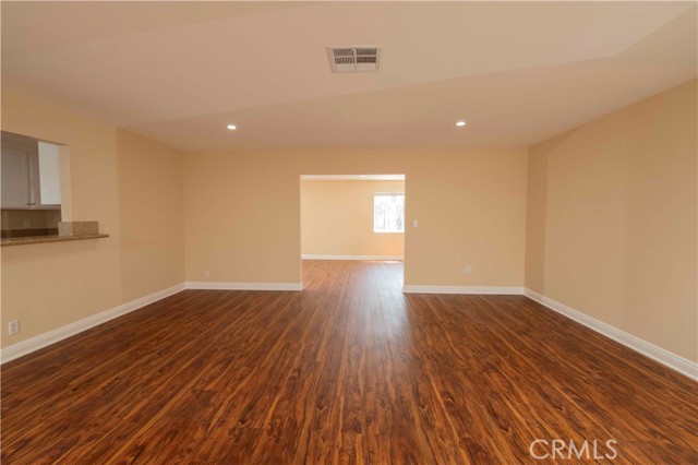 Detail Gallery Image 20 of 53 For 22532 Saticoy St, West Hills,  CA 91307 - 4 Beds | 2 Baths