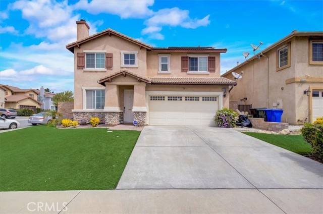 15336 Scarlet Oak Ln, Fontana, CA 92336