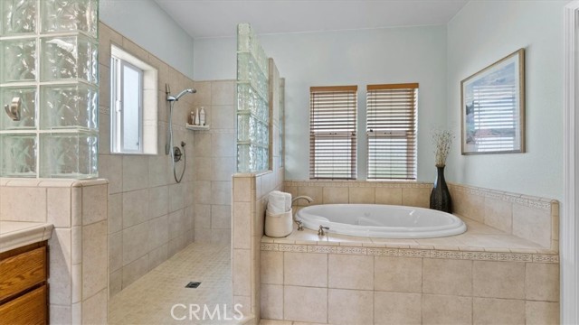 Detail Gallery Image 35 of 60 For 19 Wattles Way, Oroville,  CA 95966 - 2 Beds | 2 Baths